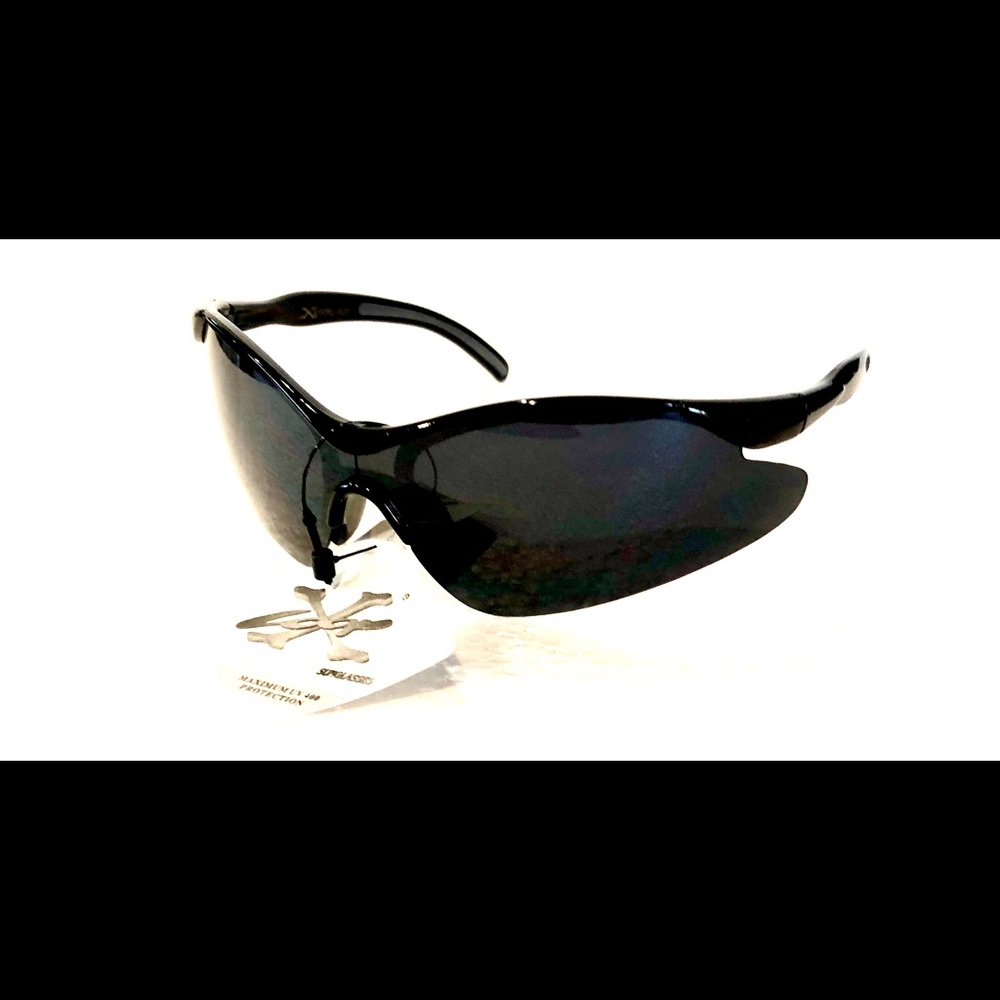 Xloop jr size black frame black wrap lens